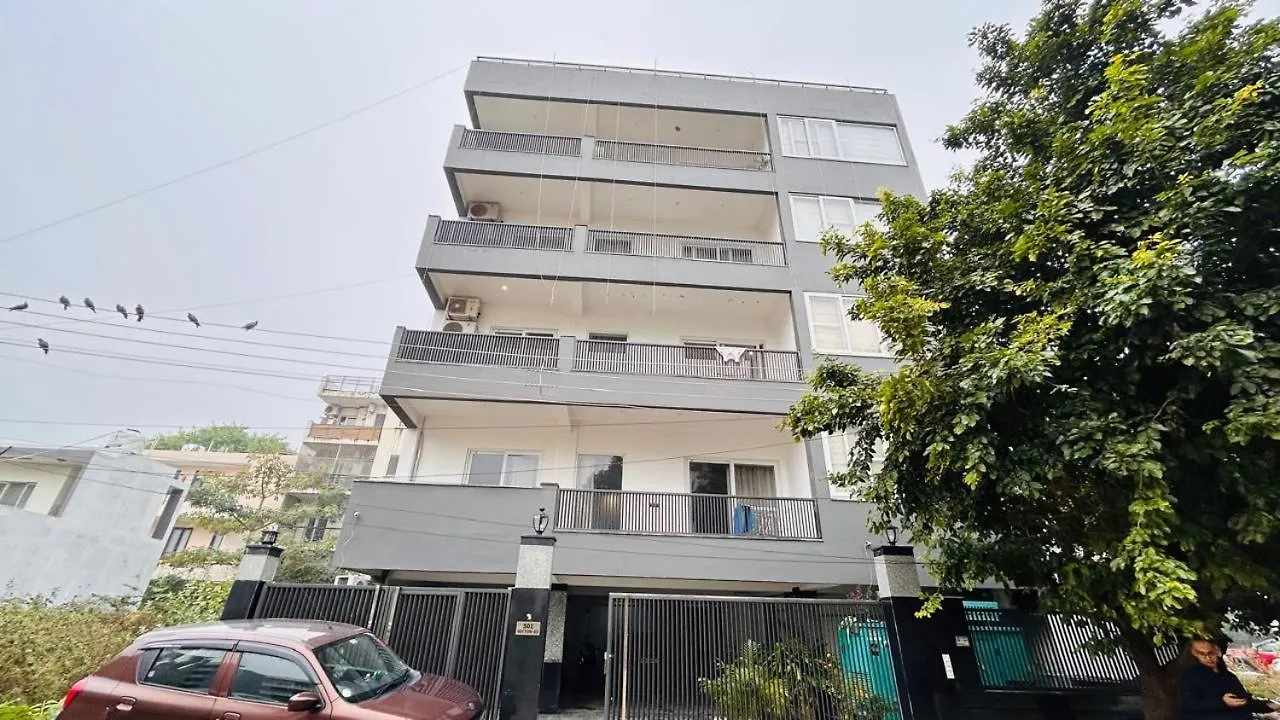 Liv Regalia Luxury 2Bhk Apartment - Golf Course Road Gurgáon India
