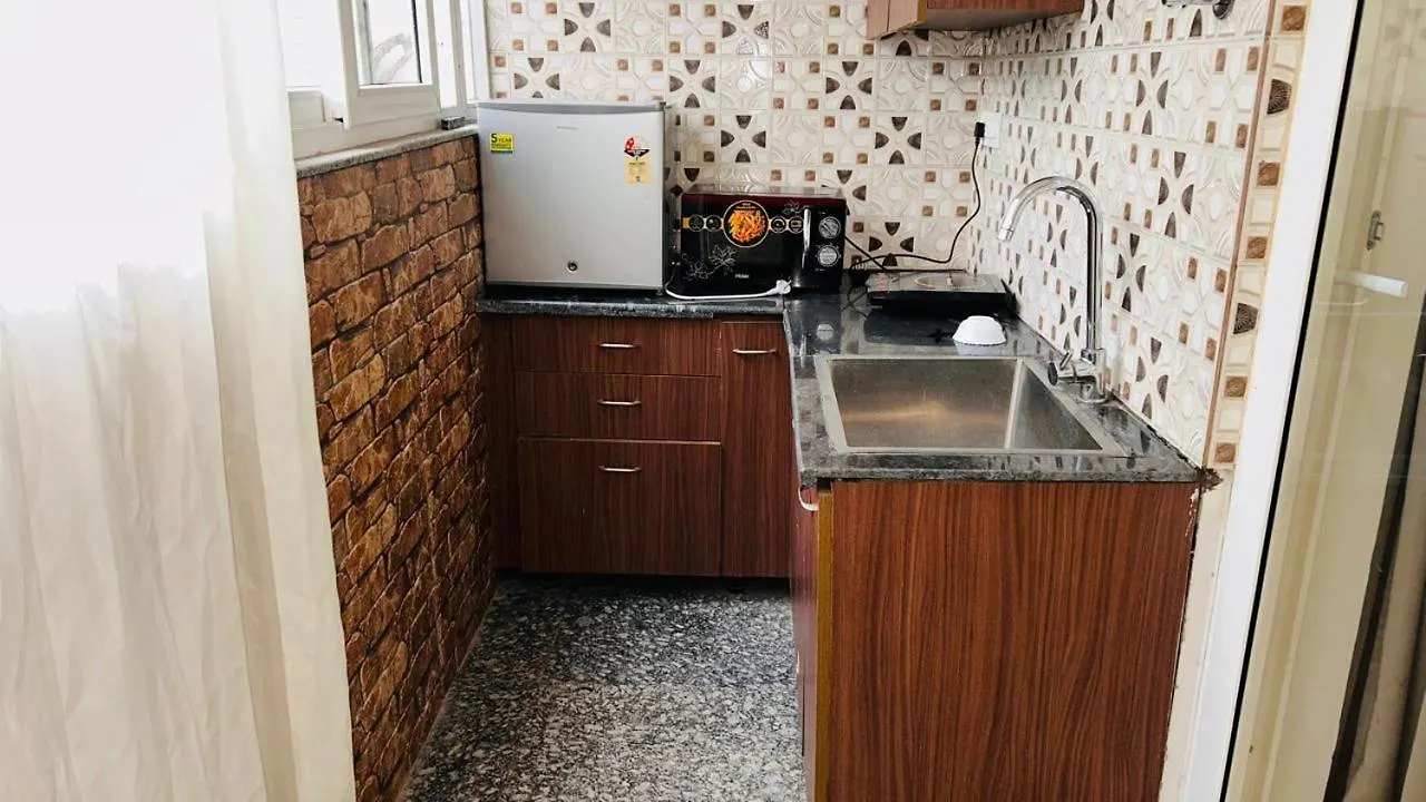 Liv Regalia Luxury 2Bhk Apartment - Golf Course Road Gurgáon