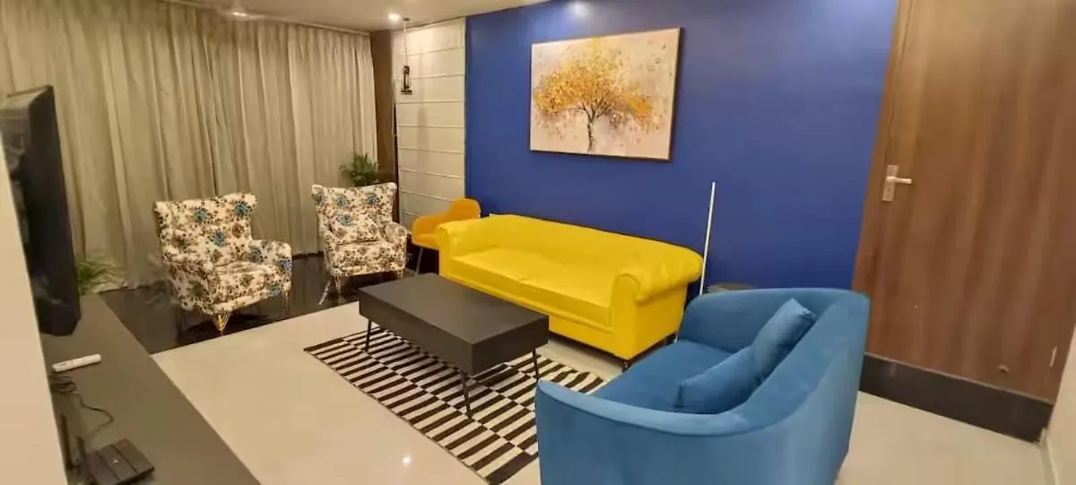 Liv Regalia Luxury 2Bhk Apartment - Golf Course Road Gurgáon